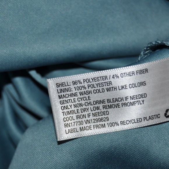 NEW Aqua Clip-Dot Lurex Ruffle Shift Dress [A8] - Picture 6 of 8